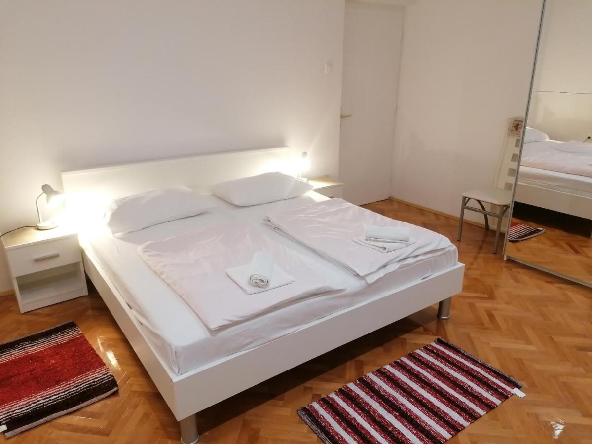 Apartments With A Parking Space Selce, Crikvenica - 2381 Luaran gambar