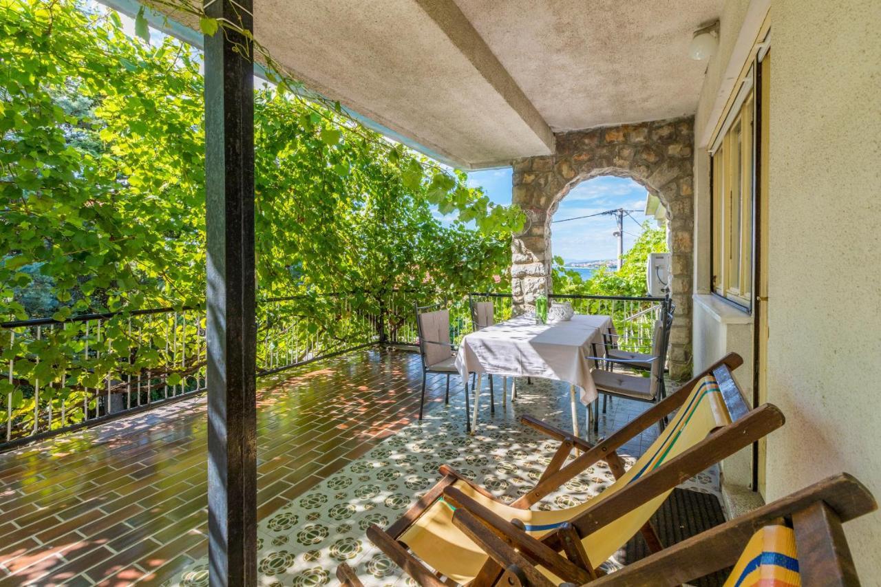 Apartments With A Parking Space Selce, Crikvenica - 2381 Luaran gambar