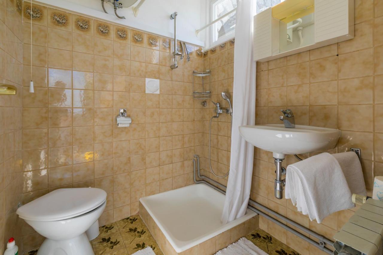 Apartments With A Parking Space Selce, Crikvenica - 2381 Luaran gambar